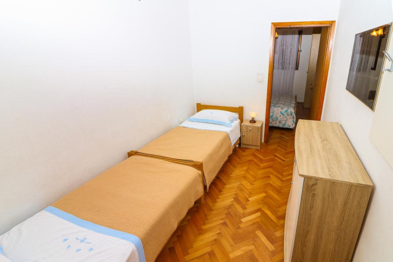 Apartment Marulic In Old Town Baška Dış mekan fotoğraf